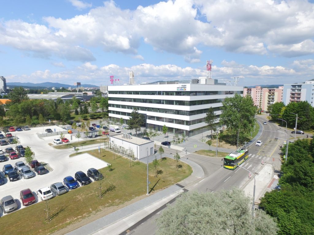 Obchodná