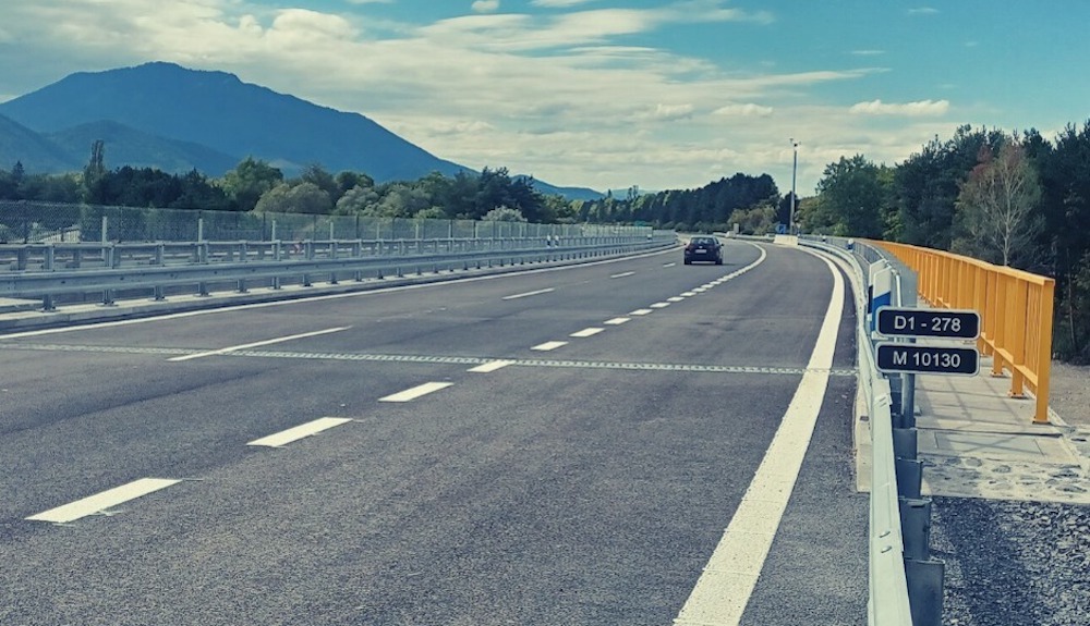 Národná diaľničná spoločnosť otvorila nový most pri Podbanskom