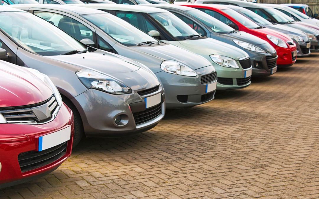 Registrácie nových osobných automobilov v EÚ rastú už desiaty mesiac za sebou