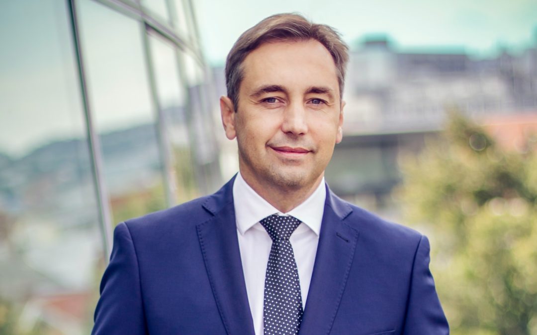 Vladimír Bolek, IAD Investments