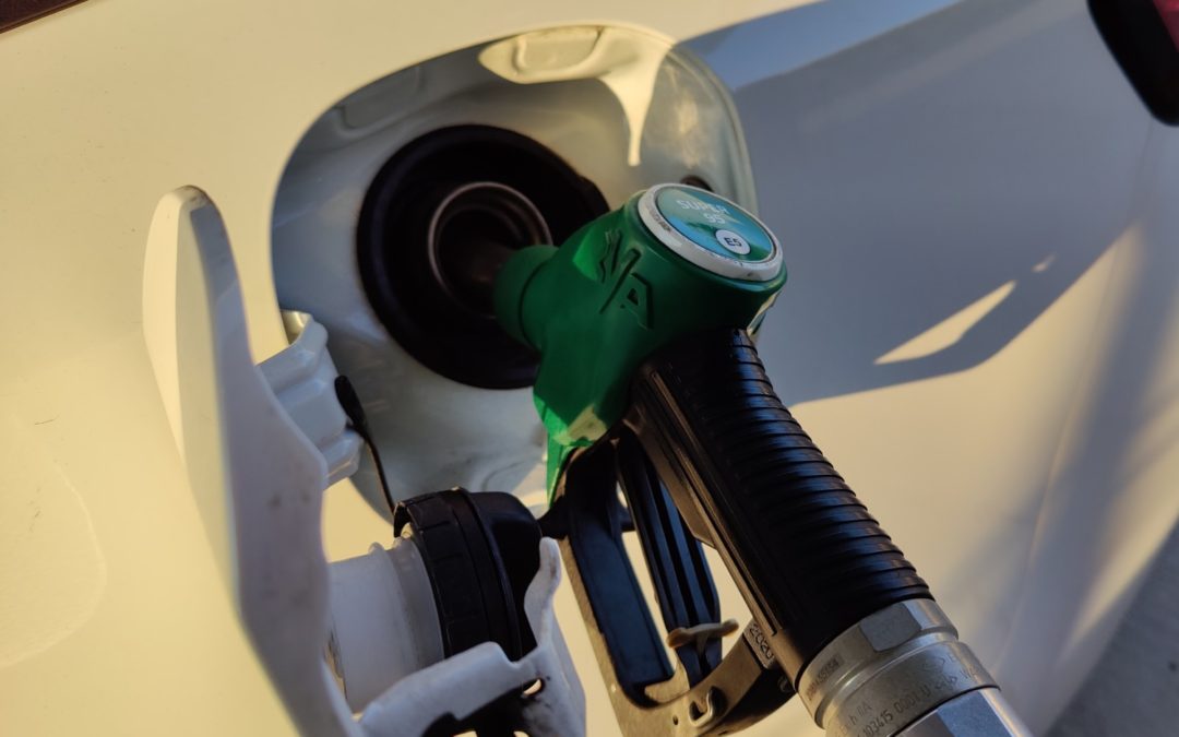 Ceny benzínu na Slovensku mierne stúpli