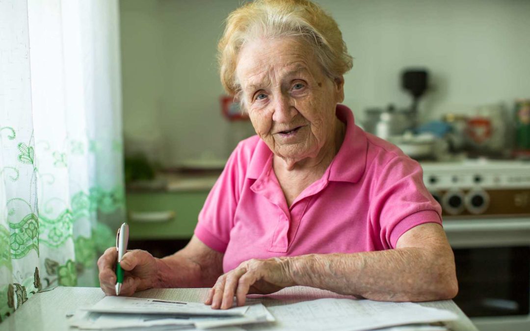 Dôchodcovia musia kvôli 13. dôchodku nahlásiť aj svoju penziu z cudziny