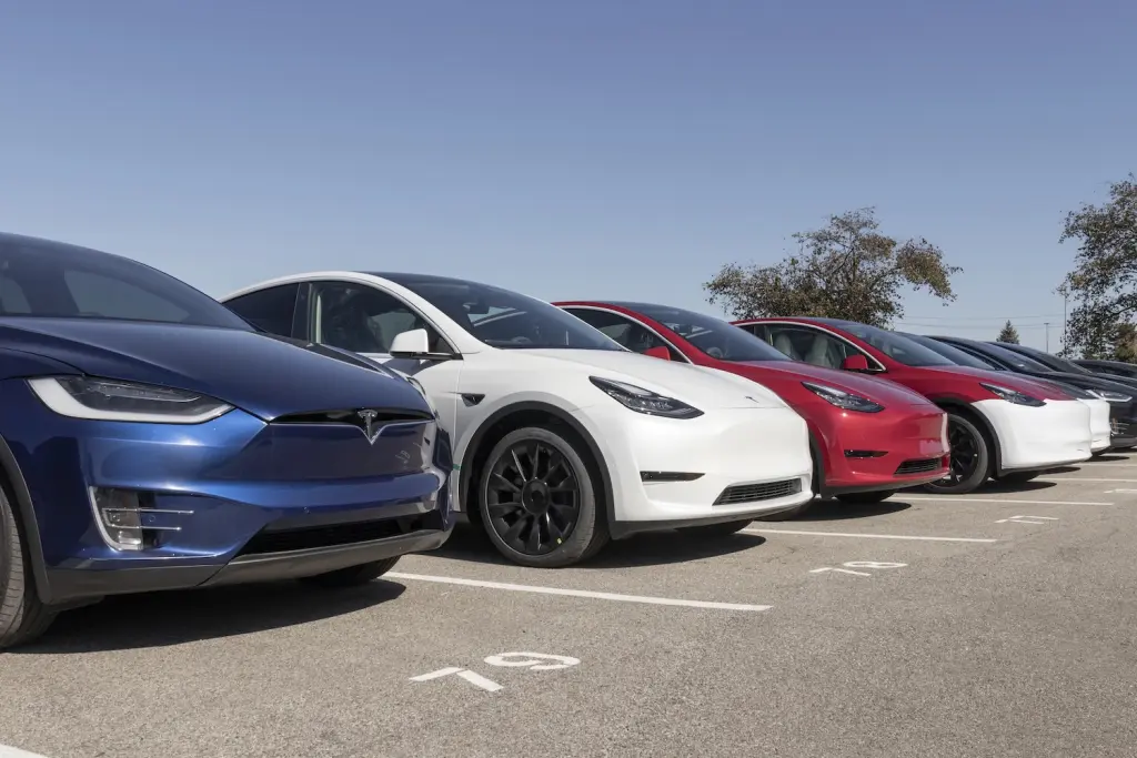 havarijné poistenie na Teslu