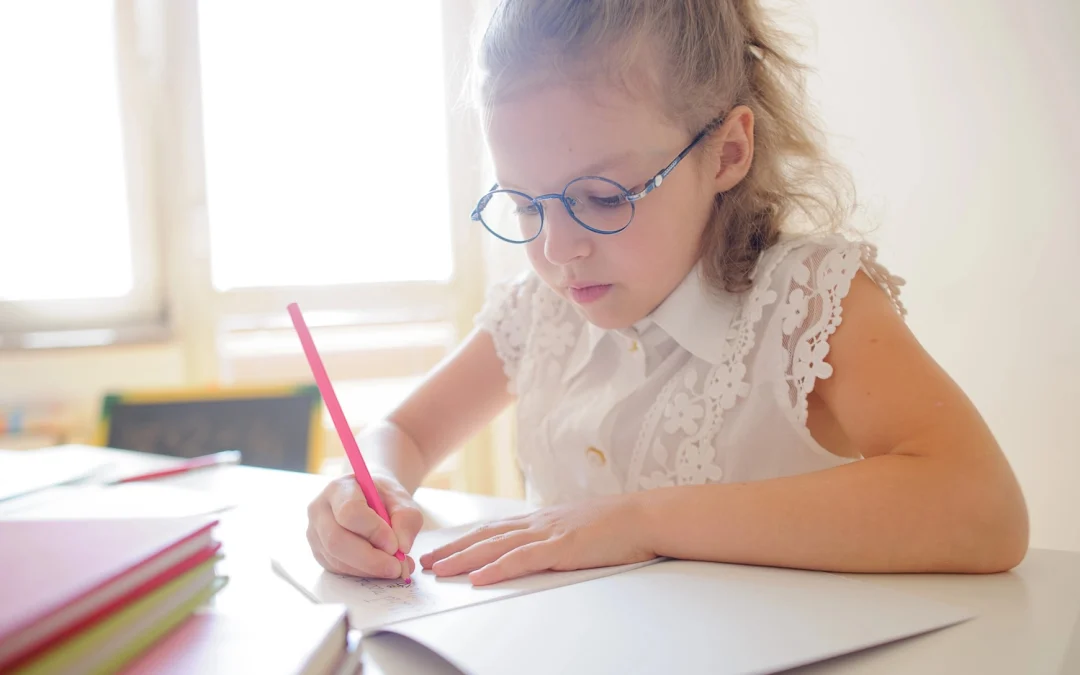 Viacerí rodičia si na jeseň prilepšia, dostanú až 170 eur. Na školské pomôcky to nestačí